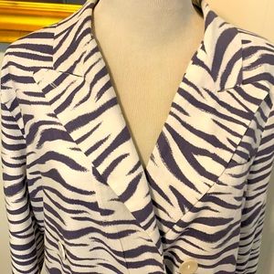 Olivaceous double breasted linen blazer